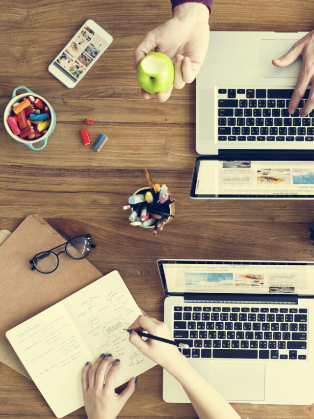 cropped-laptop-technology-corporate-business-teamwork-bran-2022-12-15-23-15-23-utc-1.jpg Marketeer Using Laptop - Digital Marketing